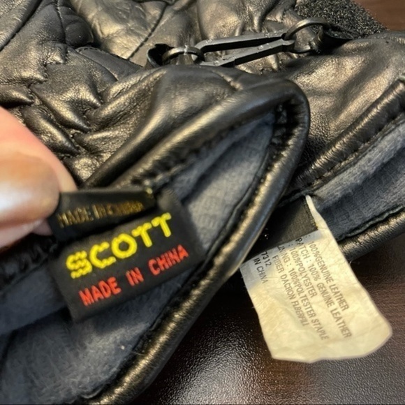 Scott 100% Leather Gloves - Picture 7 of 12